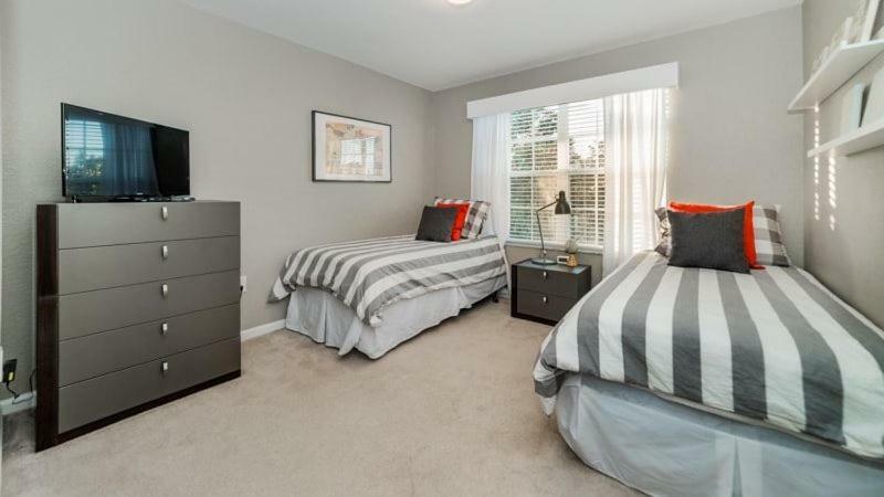 Gorgeous 5 Bedroom 5 Bath Pool In Windsor Hills Orlando