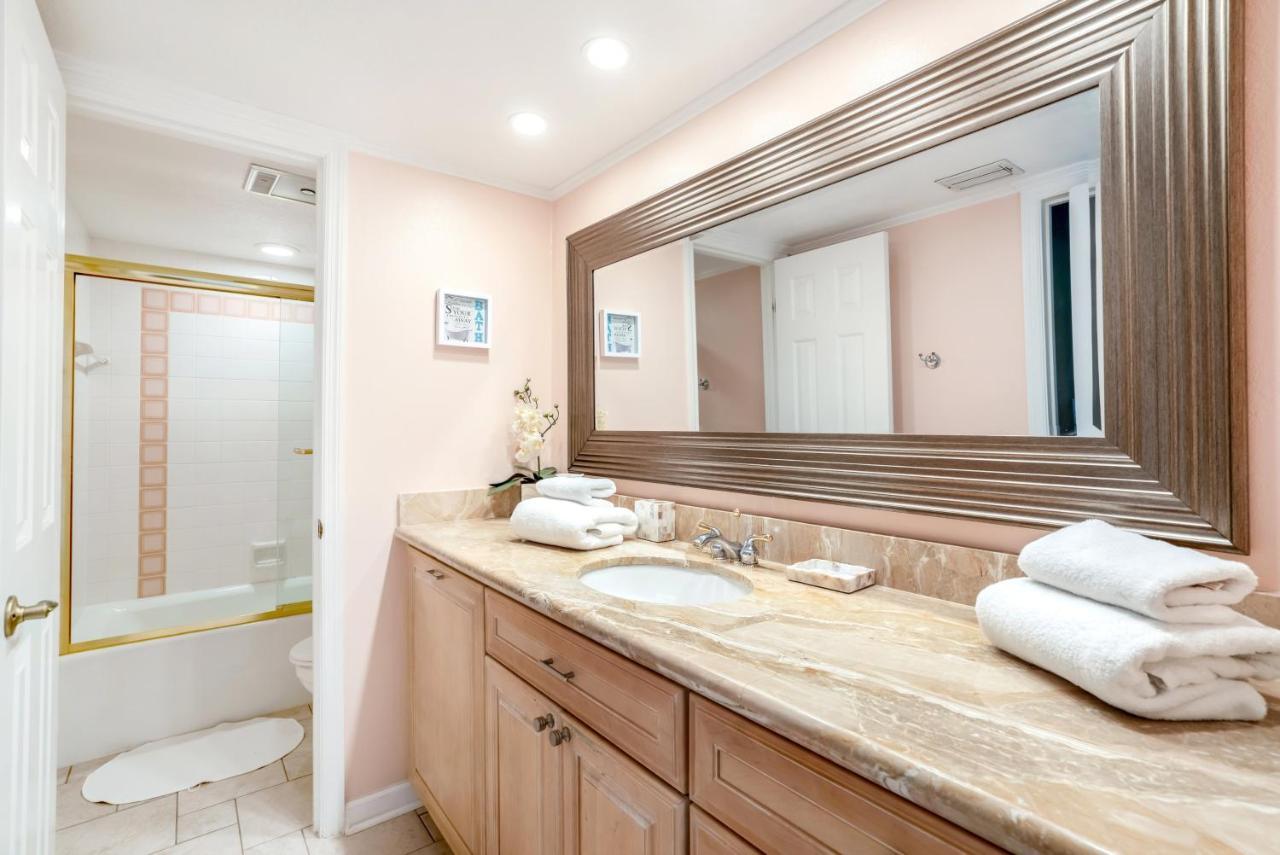 Villa Ultimate 6 Bedroom 5 Bathroom On Bay Hill Orlando