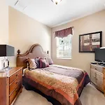 Oakwater Getaways