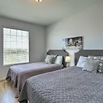 New! Luxury Condo, Min To Disneyconvention Center