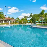 Newly Renovated Condo Wfree Resort Access