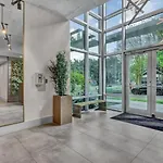 Extra Large 1 Bdrm Condo & Gym