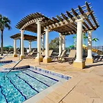 The Perch-2 Miles From Disney, Movie Theatre & Water Park