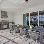 10 Bedrooms- 8 Bathrooms- Windsor Cay 16212Sm