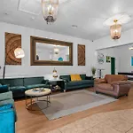 Banana Leaf Villa