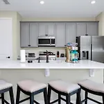 Blue Sky Hideaway Villa Near Disney With Margaritaville Resort Island H20 Waterpark Access - 2921Cs