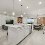 10 Bedrooms - 8 Bathrooms - Windsor Cay 15973Cc