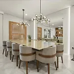10 Bedrooms - 8 Bathrooms - Windsor Cay 15973Cc
