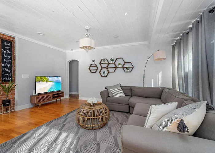 Tiny Home - 3 Mi To Downtown & Winter Park