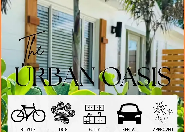 3Br Oasis Dt Orl, Full Kitchen & Fenced Yard!