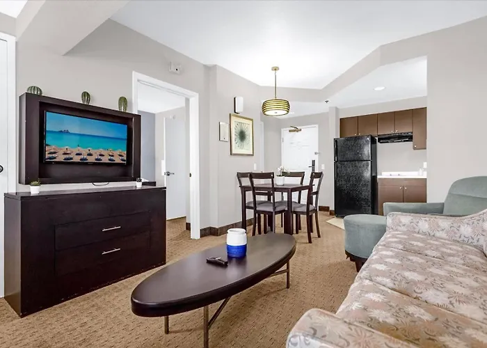 Inviting 1 Bedroom Apartment W Pool Near Disney
