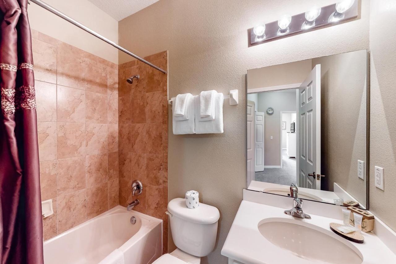 Holiday home Oakwater Getaways