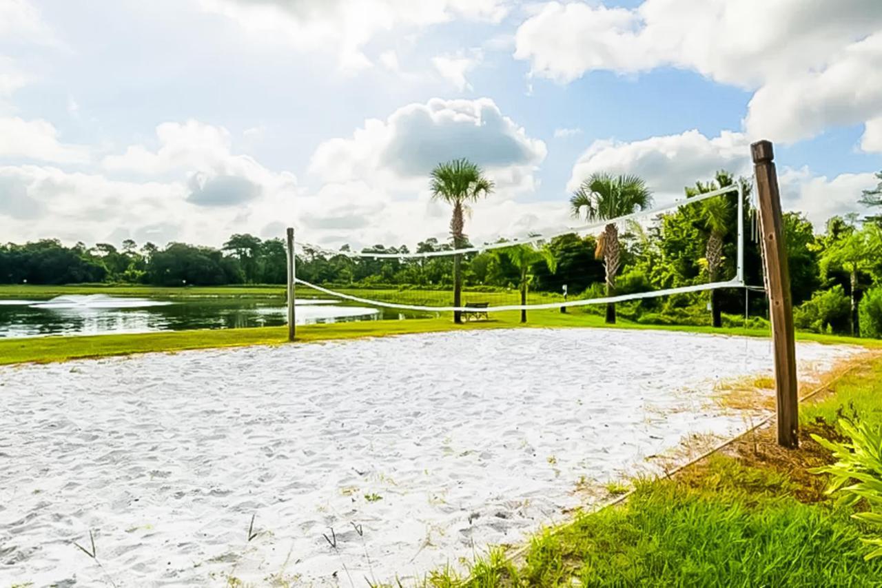 Oakwater Getaways *