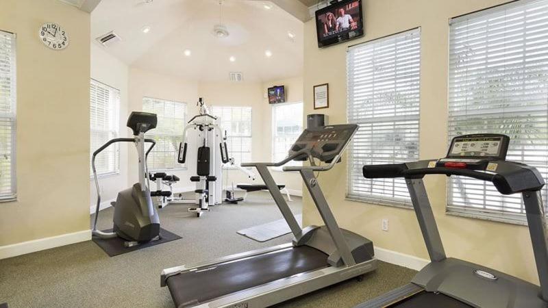 3 Bedroom 2 Bath With The Comforts Of Orlando