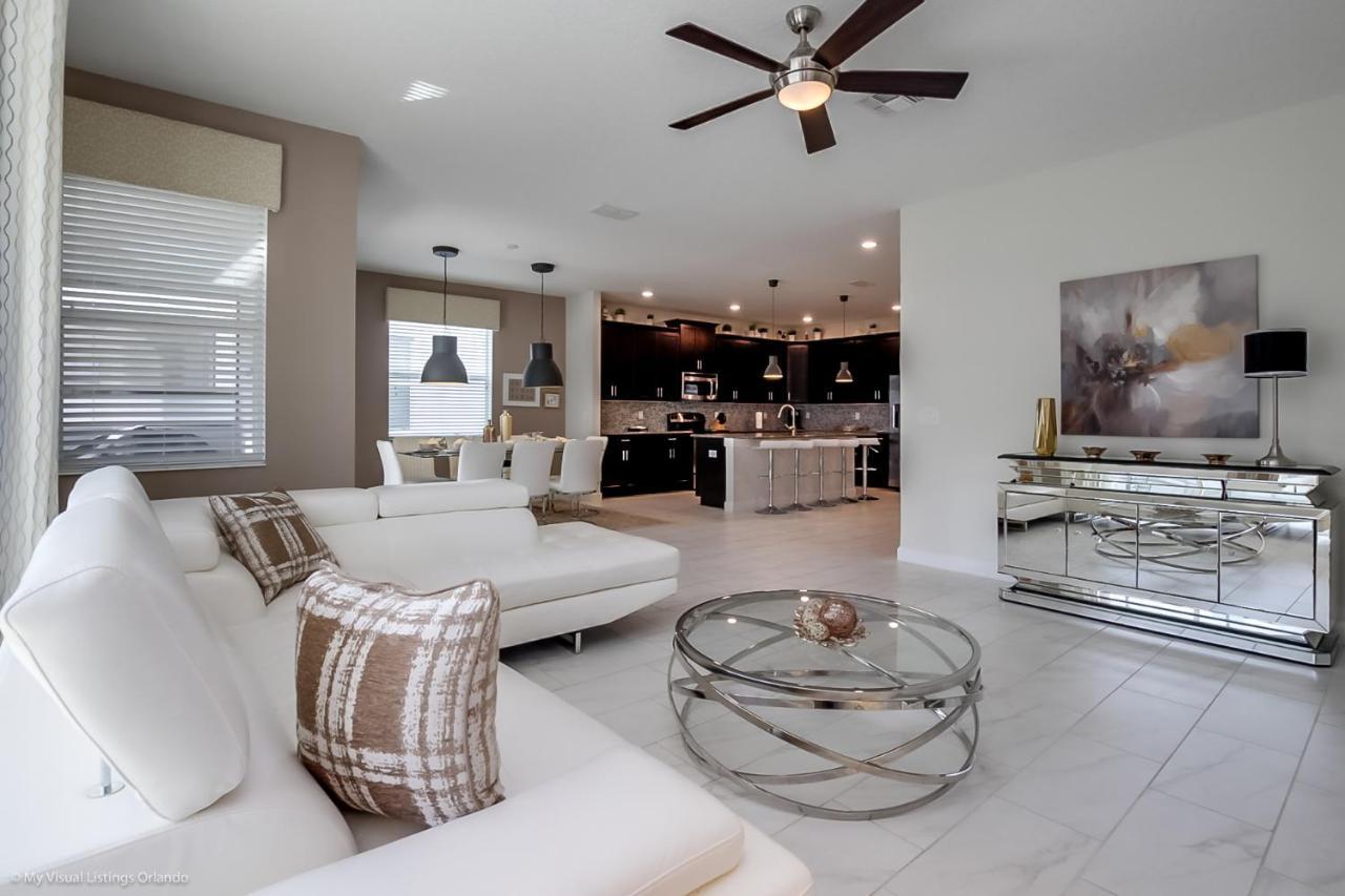 Beautiful! 6bed 5ba Games Pool 4725shd Villa