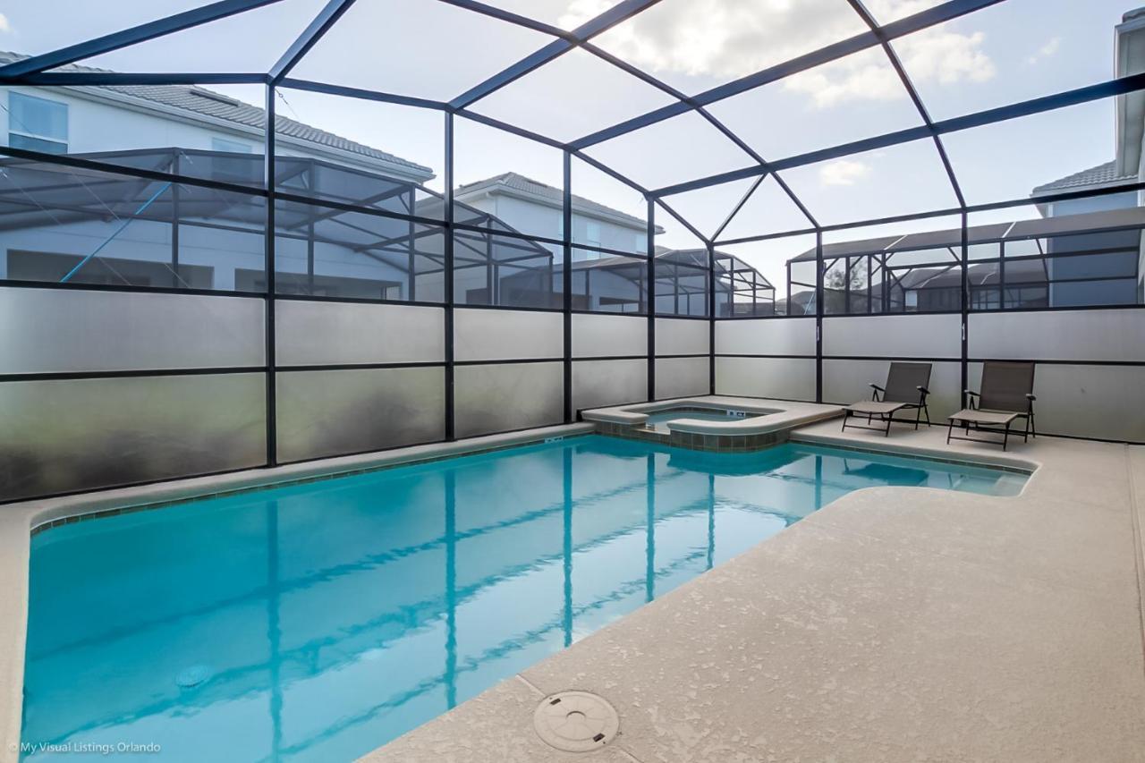 Villa Beautiful! 6bed 5ba Games Pool 4725shd