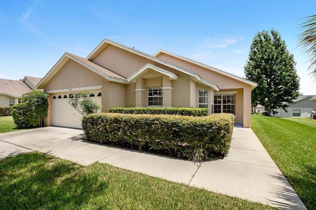 #253-modern 4 Bed With Own Private Pool Close To *