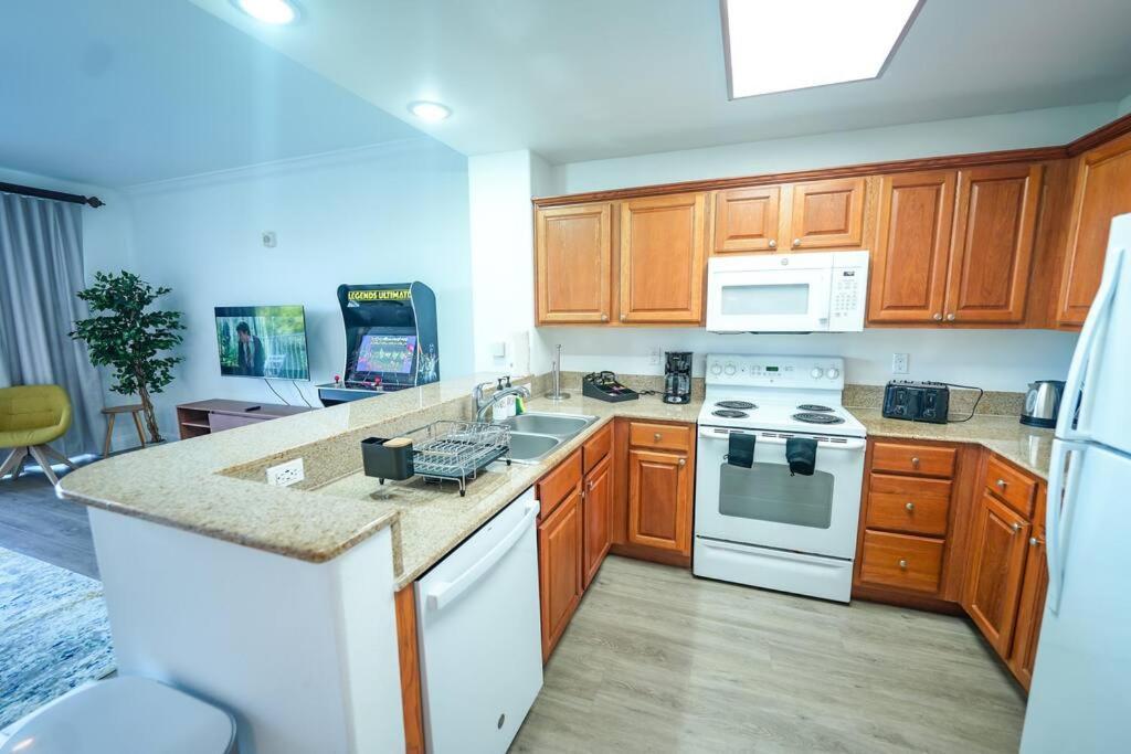 Aparment 2nd Floor 5 Minutes From * Orlando