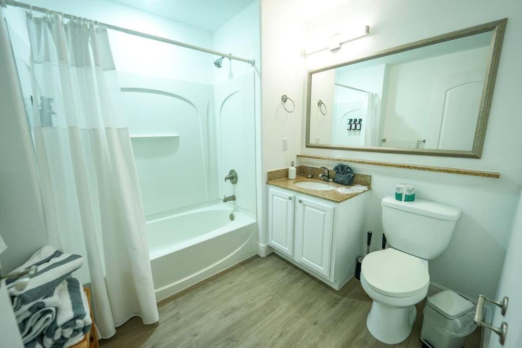 Aparment 2nd Floor 5 Minutes From Apartment Orlando