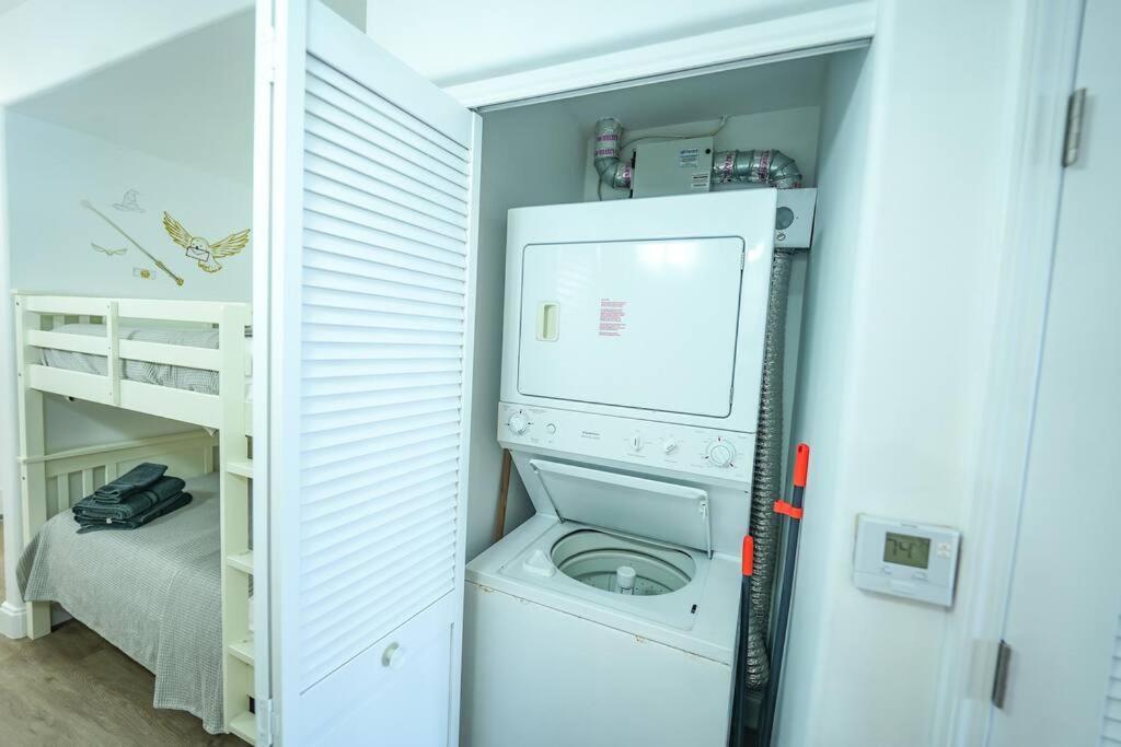 Apartment Aparment 2nd Floor 5 Minutes From *