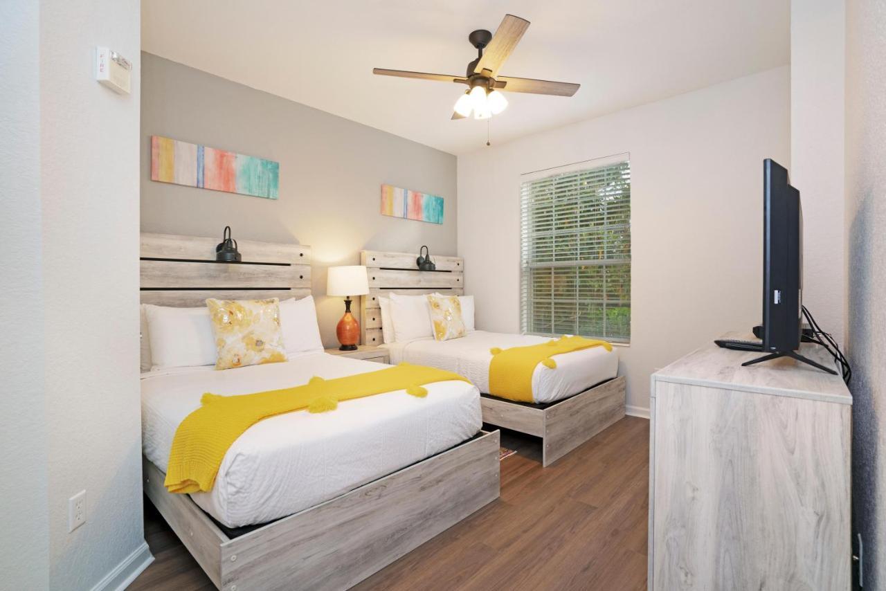 Holiday home 3 Bed 2 Bt 103 Remodeled! Wow!