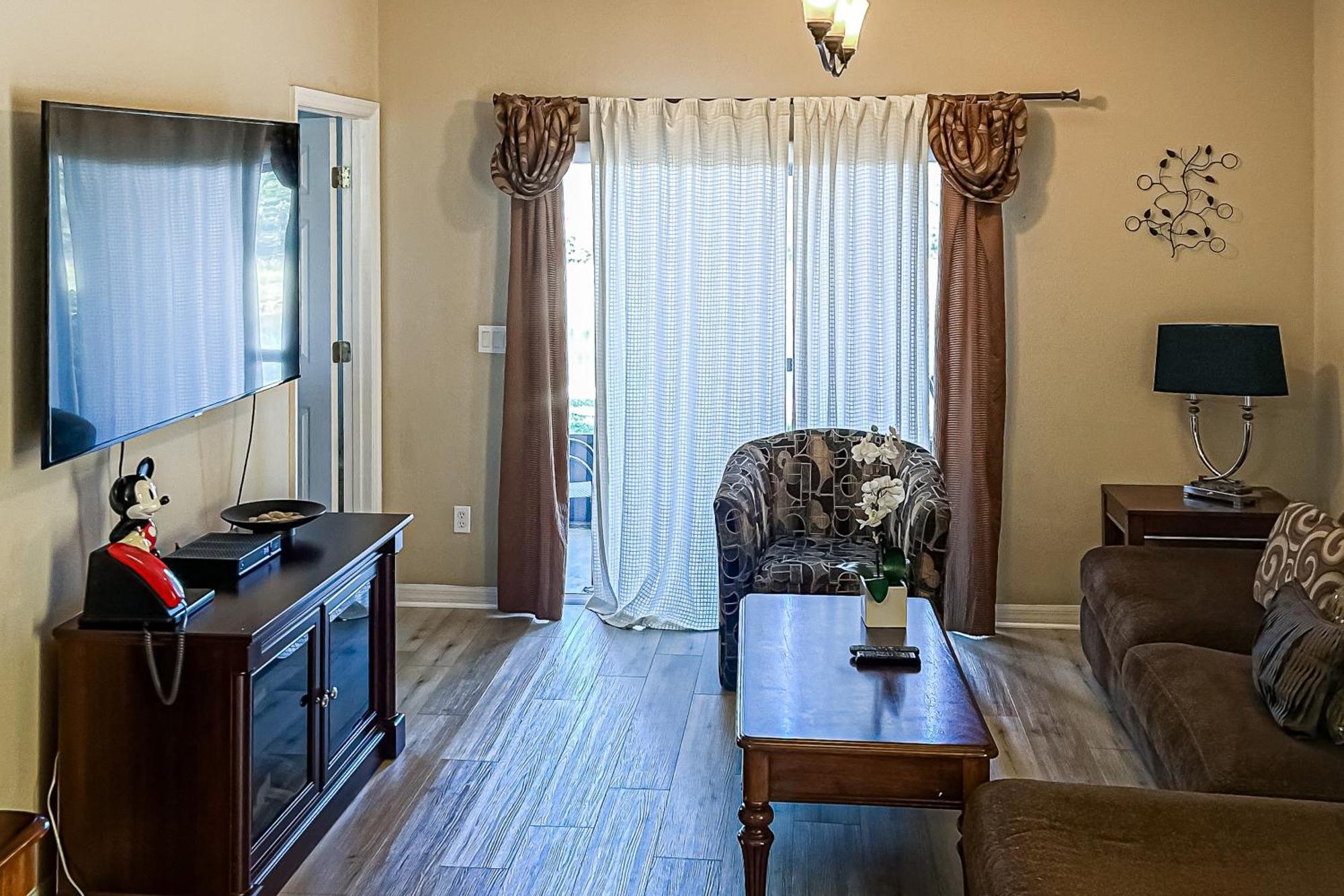 Oakwater Getaways Orlando