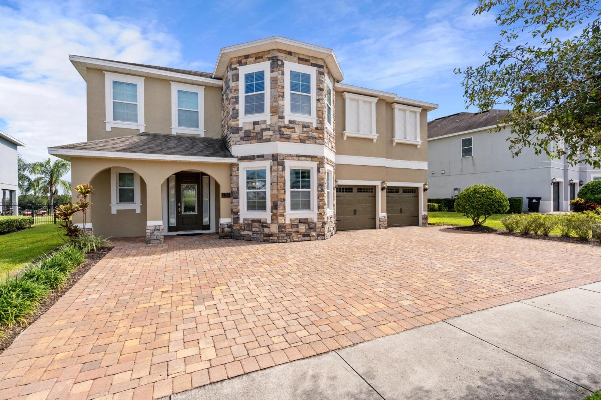 Encore 11 Bedroom With Pool *