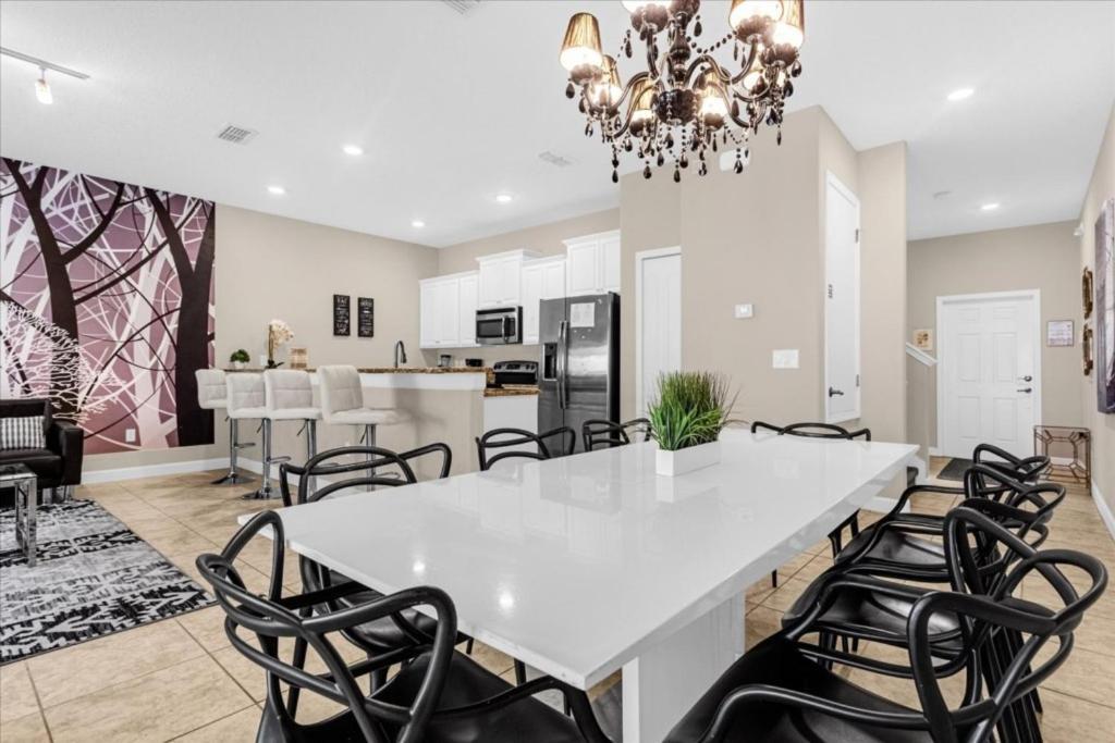 4 Bedrooms - 3 Bathrooms - Paradise Palms 2951 Bp Holiday home *