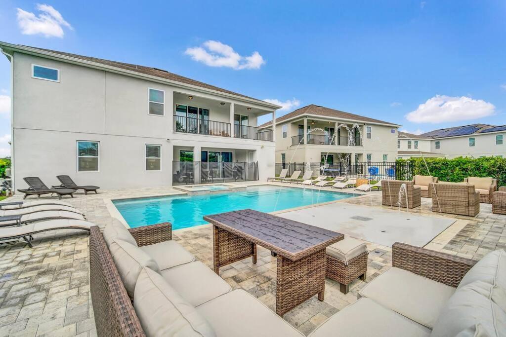 Magical 10 Bedroom Harry Potter Mansion Sleeps 30 Holiday home Orlando