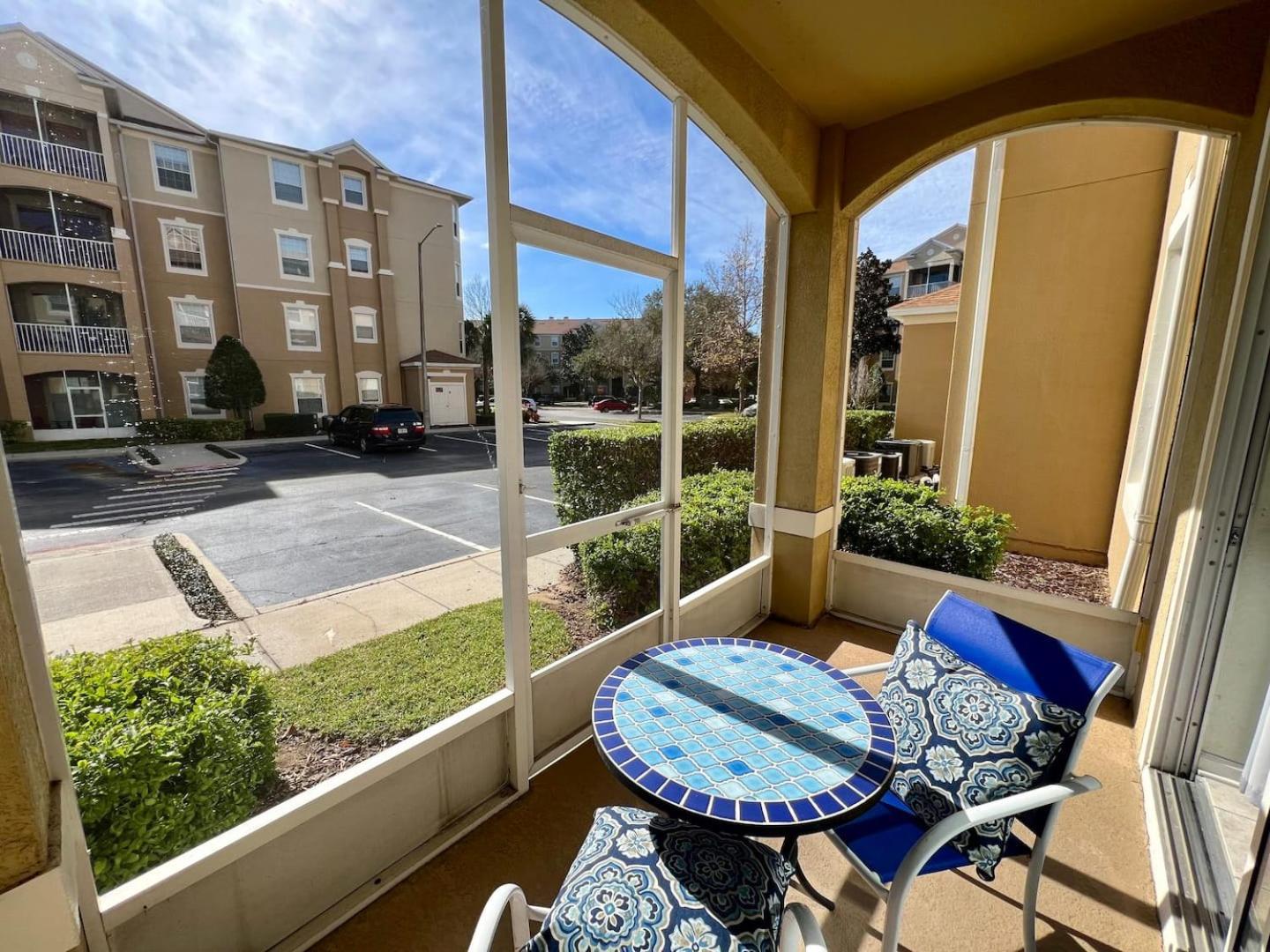 2 Bed 2 Bath First Floor Windsor Hills *