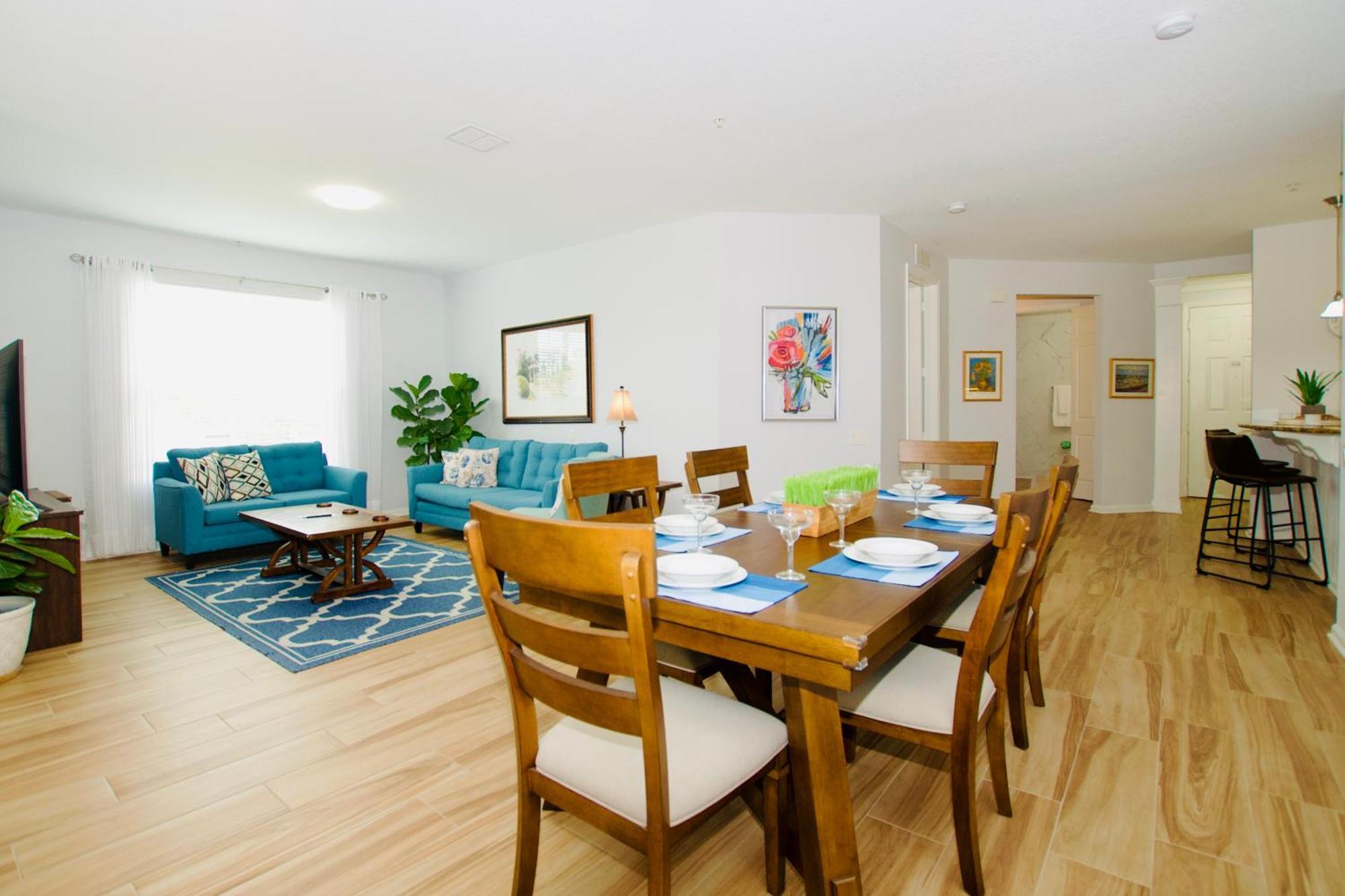 Vista Cay At Epic Universe - Luxury 4 Bedroom Apartment *