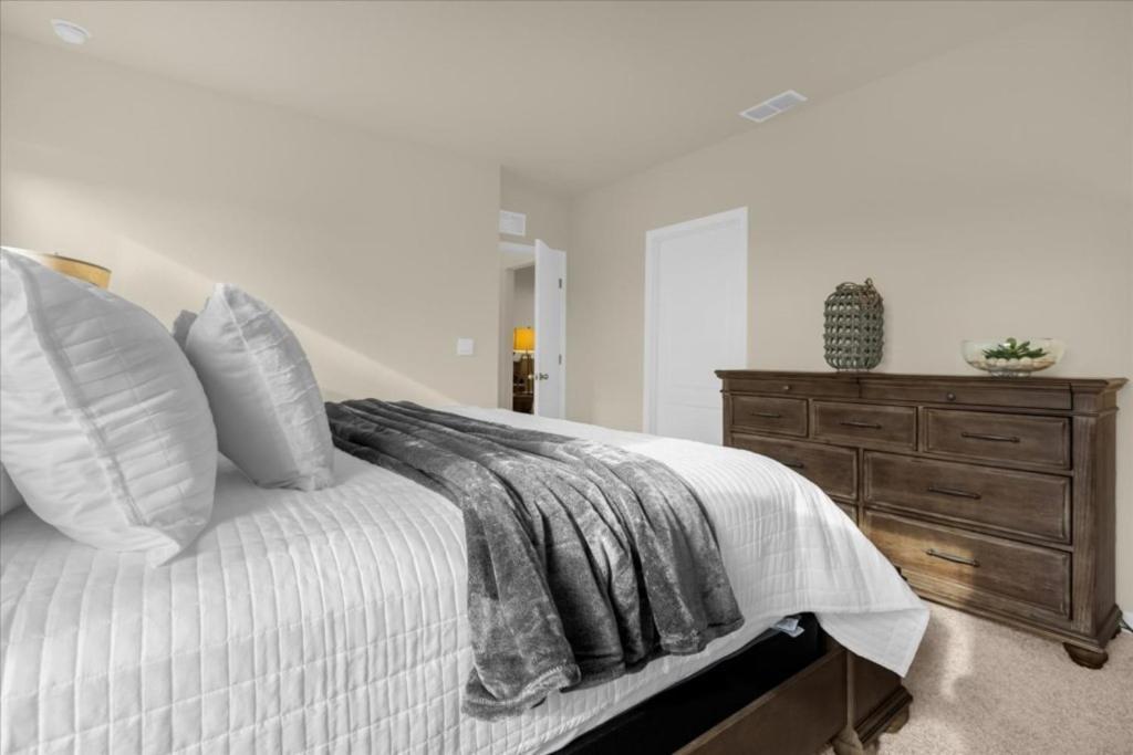 - Solterra 800 Villa Orlando