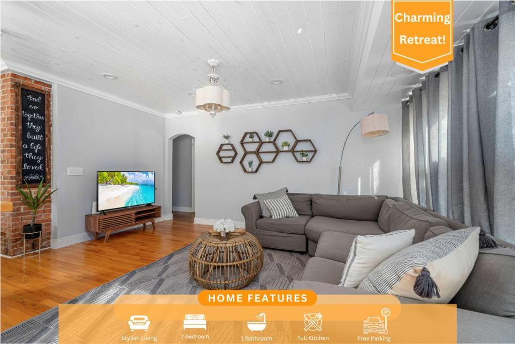 Tiny - 3 Mi To Downtown & Winter Park Holiday home Orlando