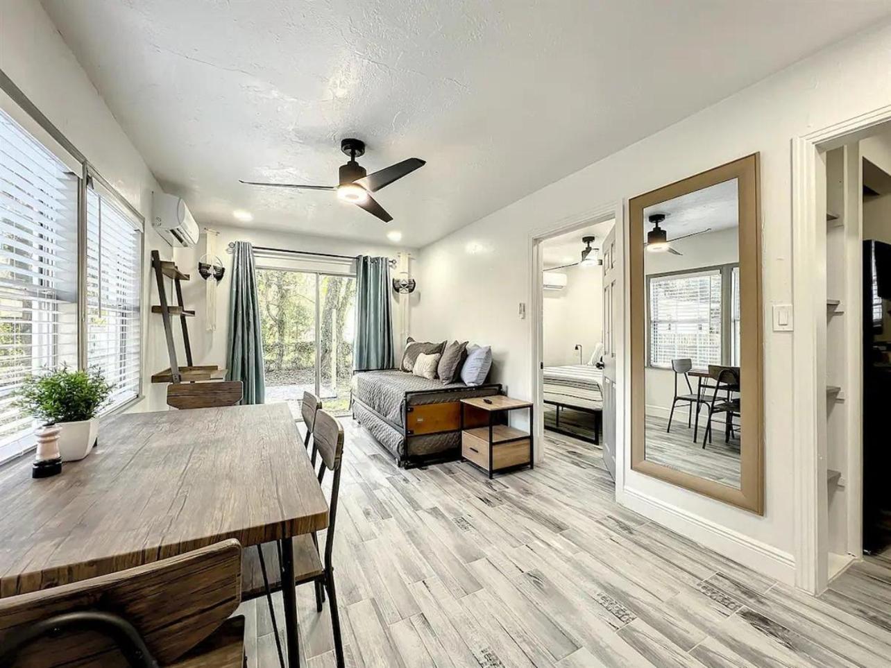 1br Near Downtown Wi-fi Pet Friendly *