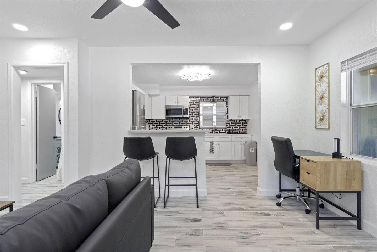 2br Pool Escape Pet-perfect, Kid-approved Holiday home