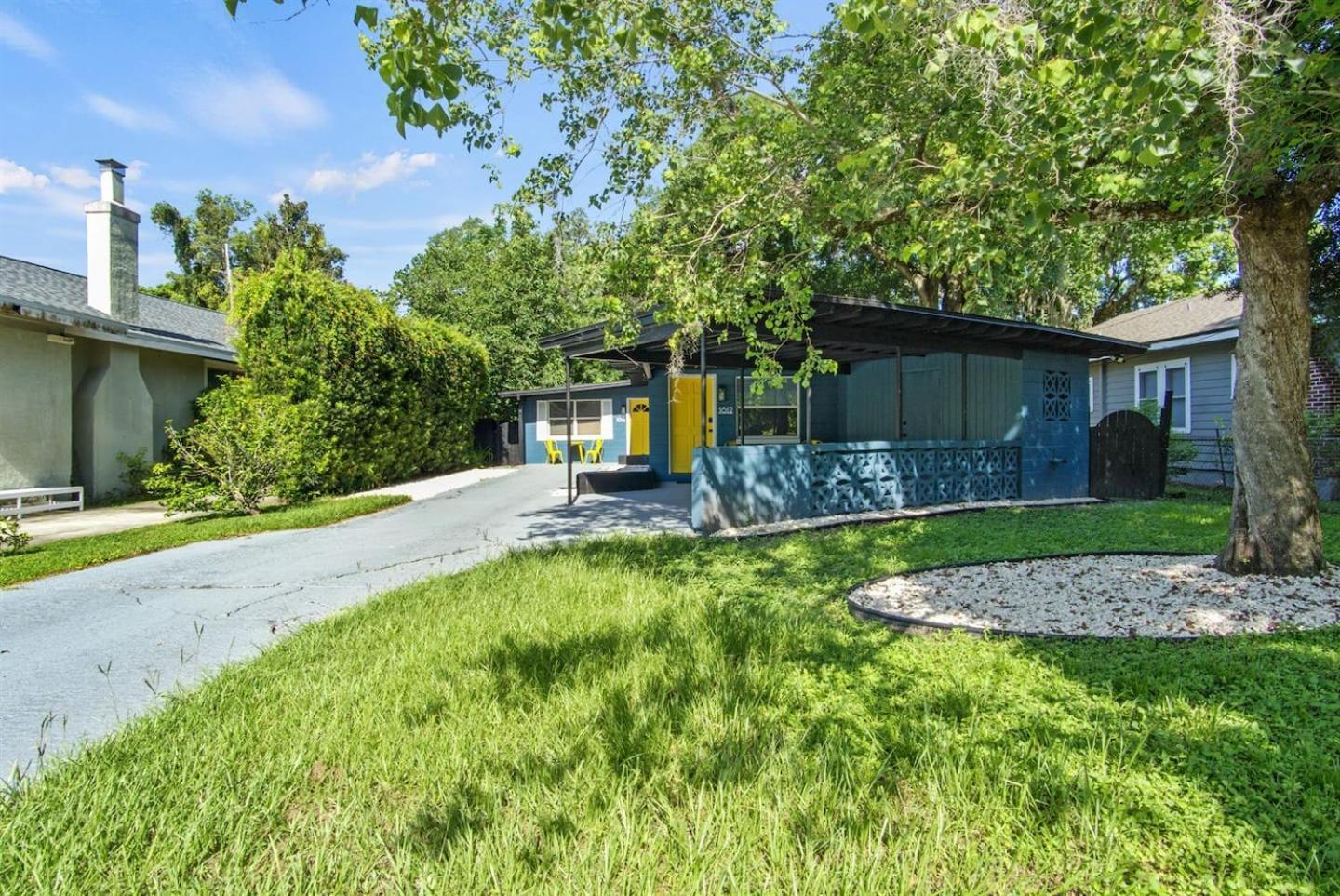 Holiday home 2br Pool Escape Pet-perfect, Kid-approved