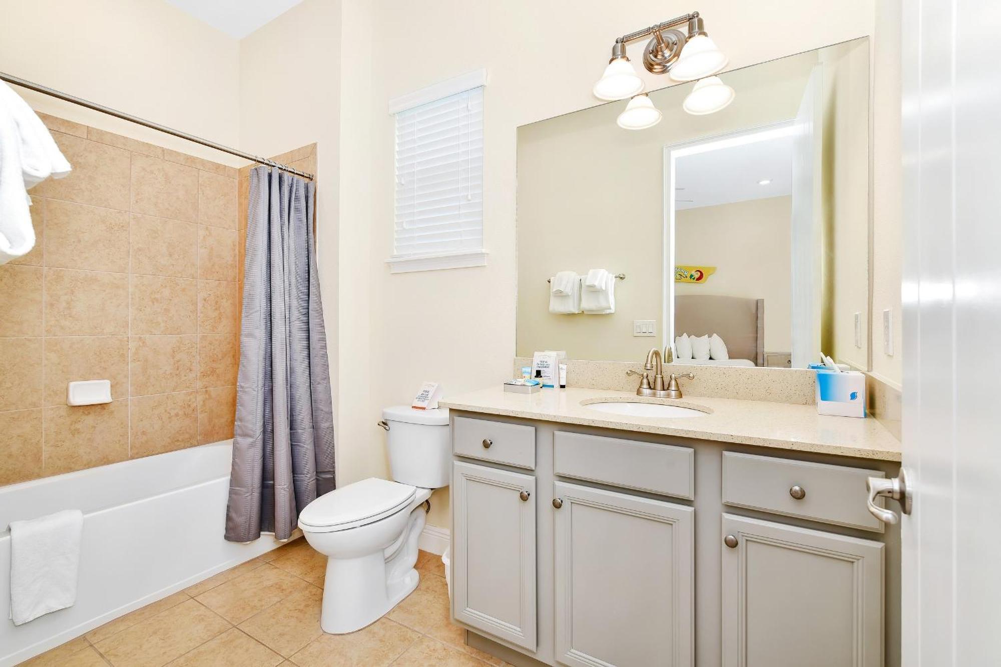 Holiday home Ocean Blue Near With Private Hot Tub Margaritaville Island H20 Waterpark Access - 3012sr *