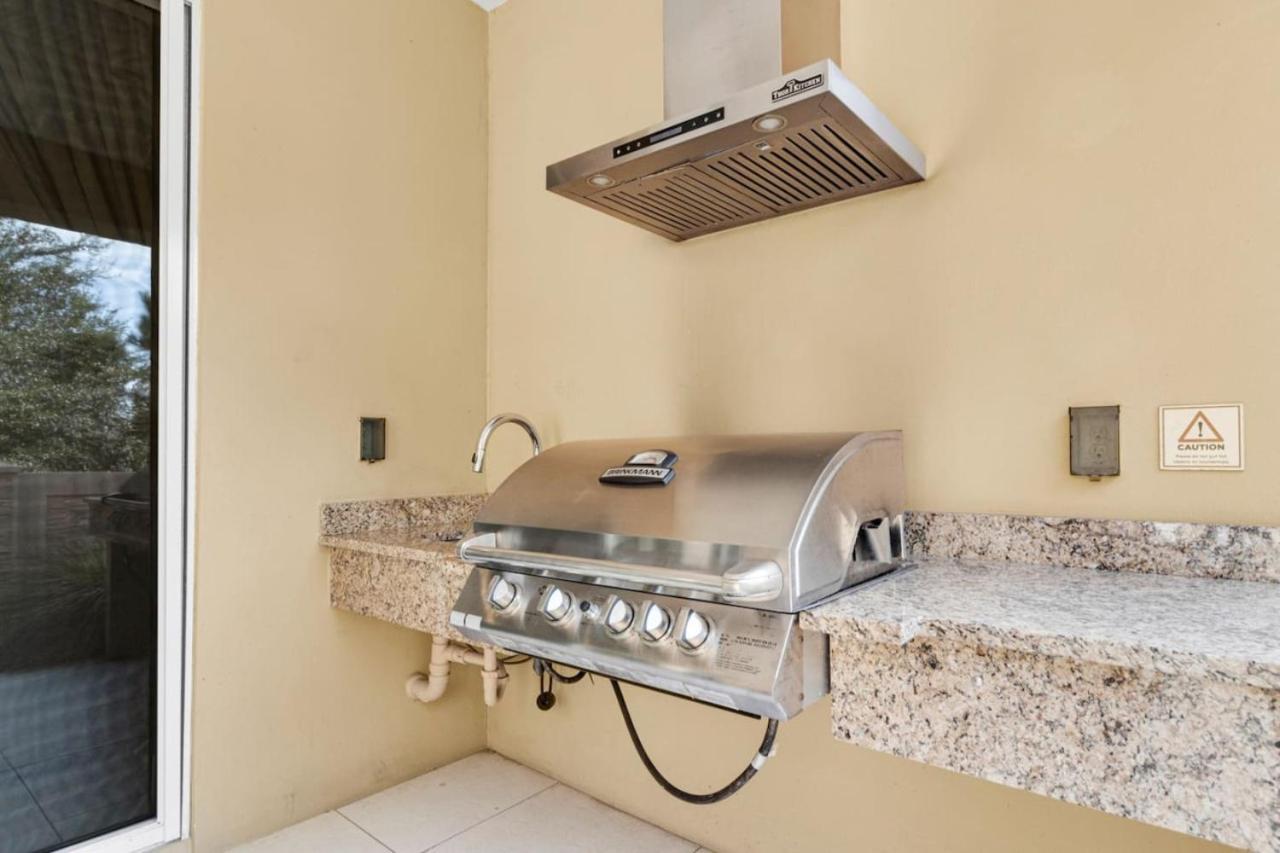 Luxury 4br Townhouse Next To 3173 *