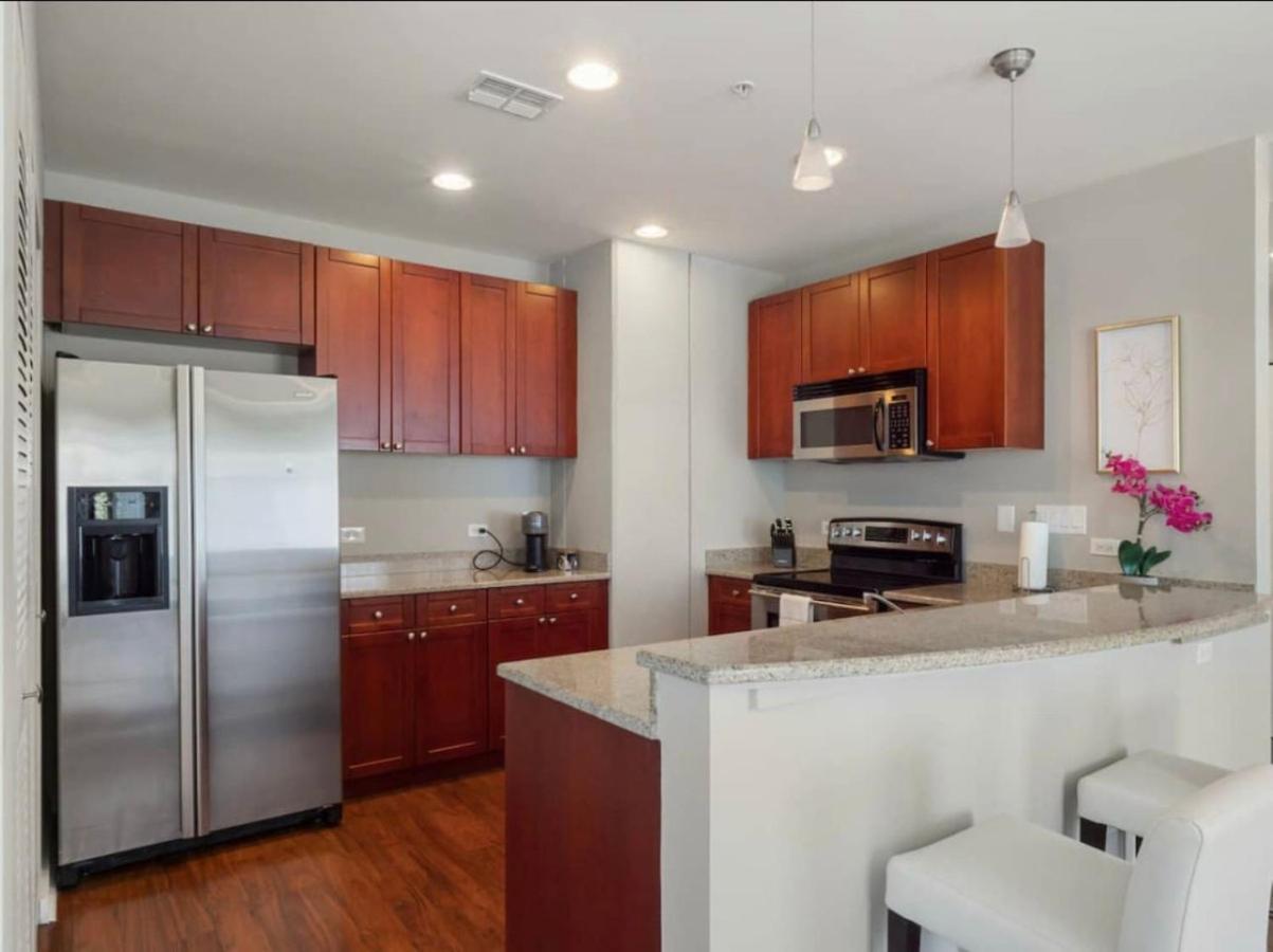 Extra Large 1 Bdrm & Gym Apartment