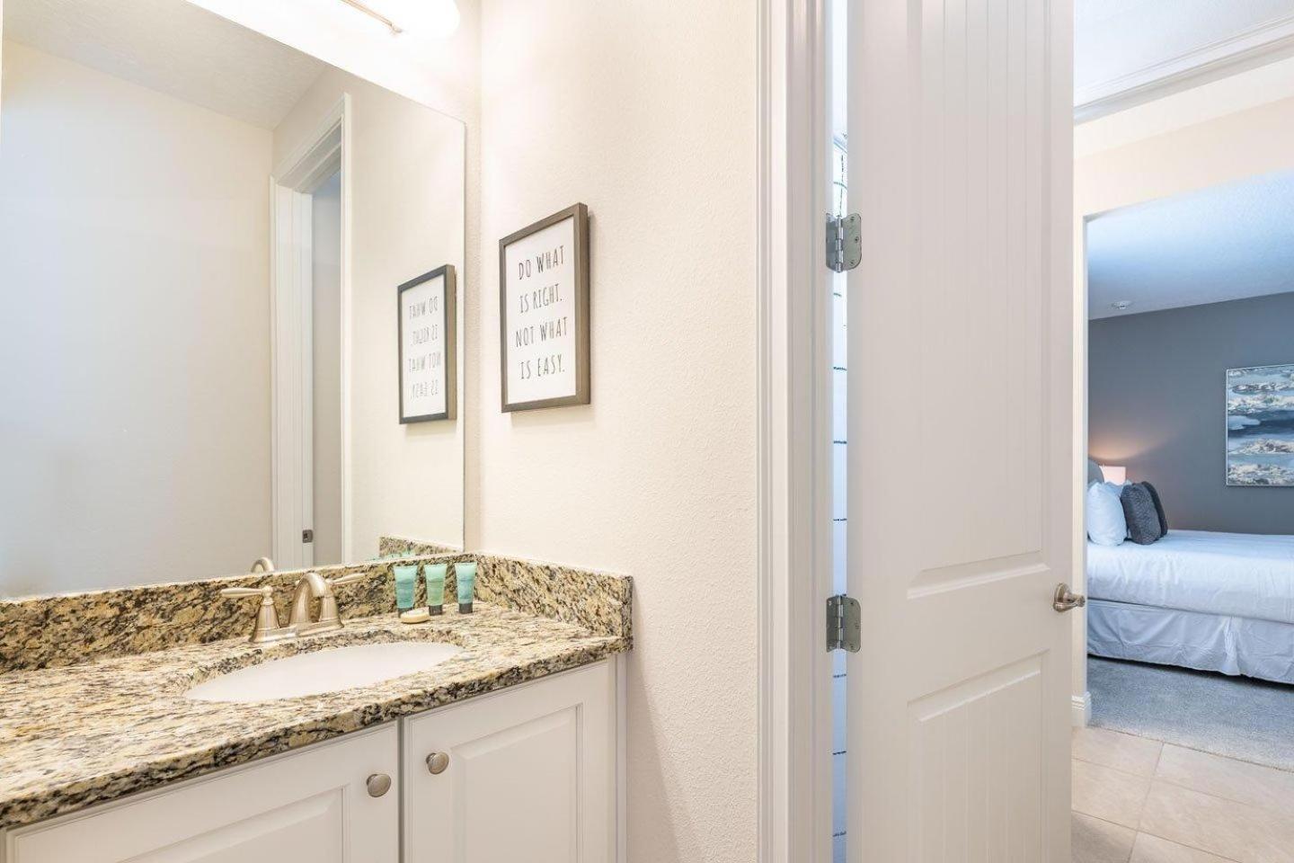 Elegant 8 Bdrm With Games At Encore Holiday home *