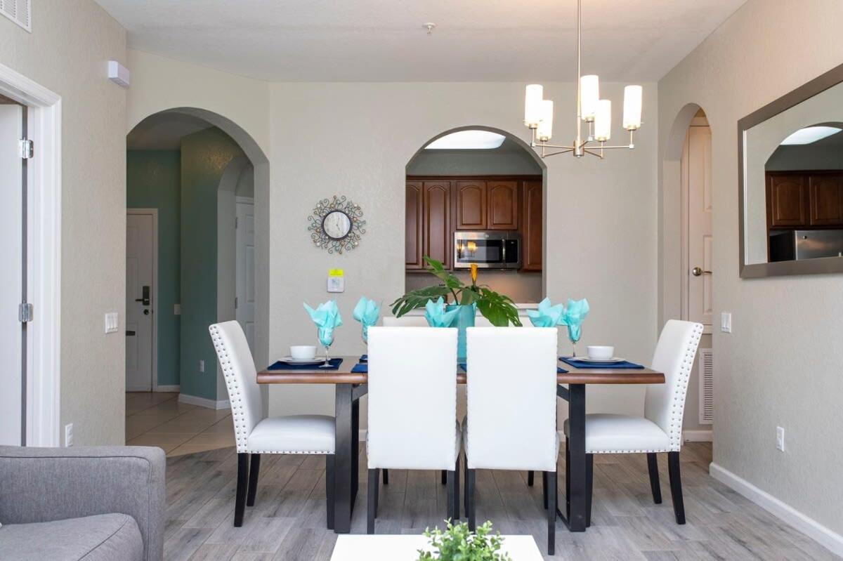 Holiday home Magnificent 2 Bedroom Vista Cay 107