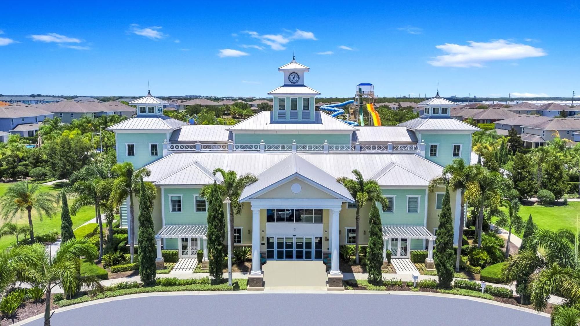 Beautiful Near By Rentyl With Private Pool, Game & Amenities - 141l *
