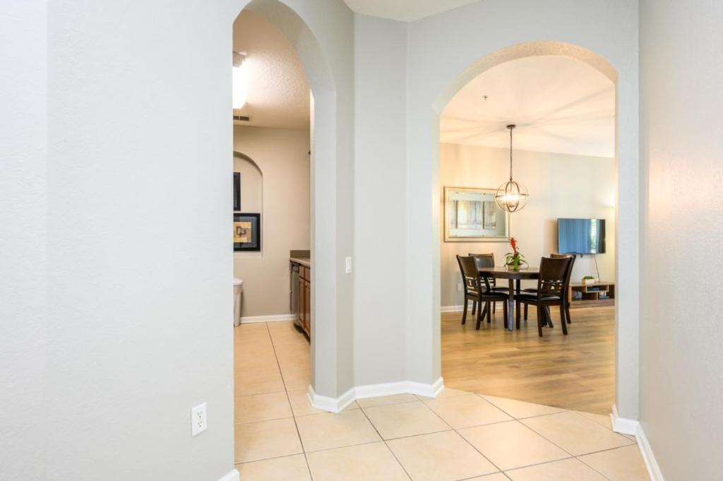 Epic Universe Deluxe Condo, Vista Cay - 3002 Orlando
