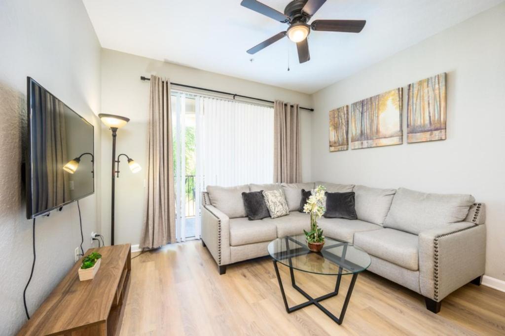 Epic Universe Deluxe Condo, Vista Cay - 3002 Orlando