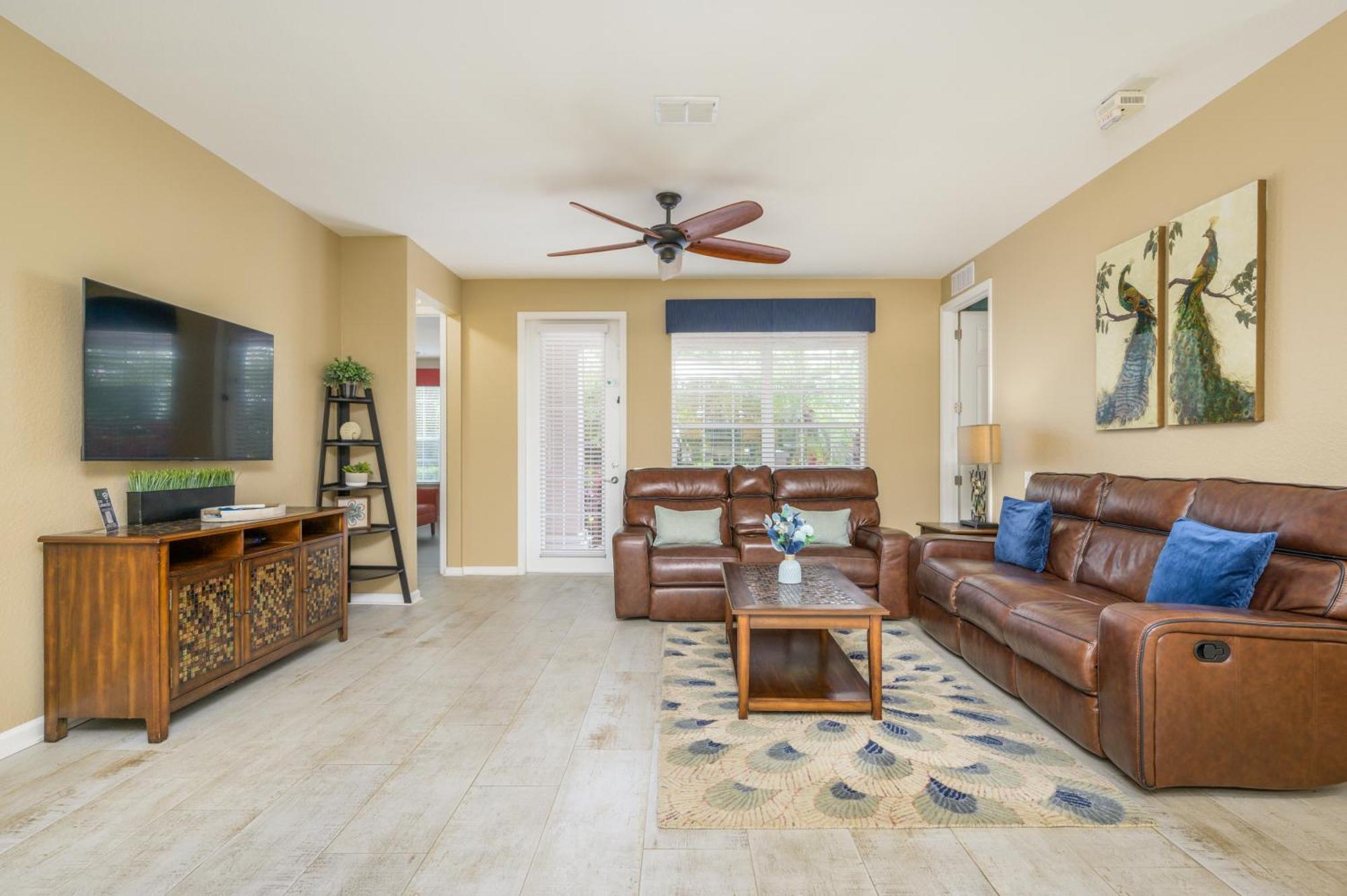 Epic Universe Premium View Condo, Vista Cay - 1007 Orlando