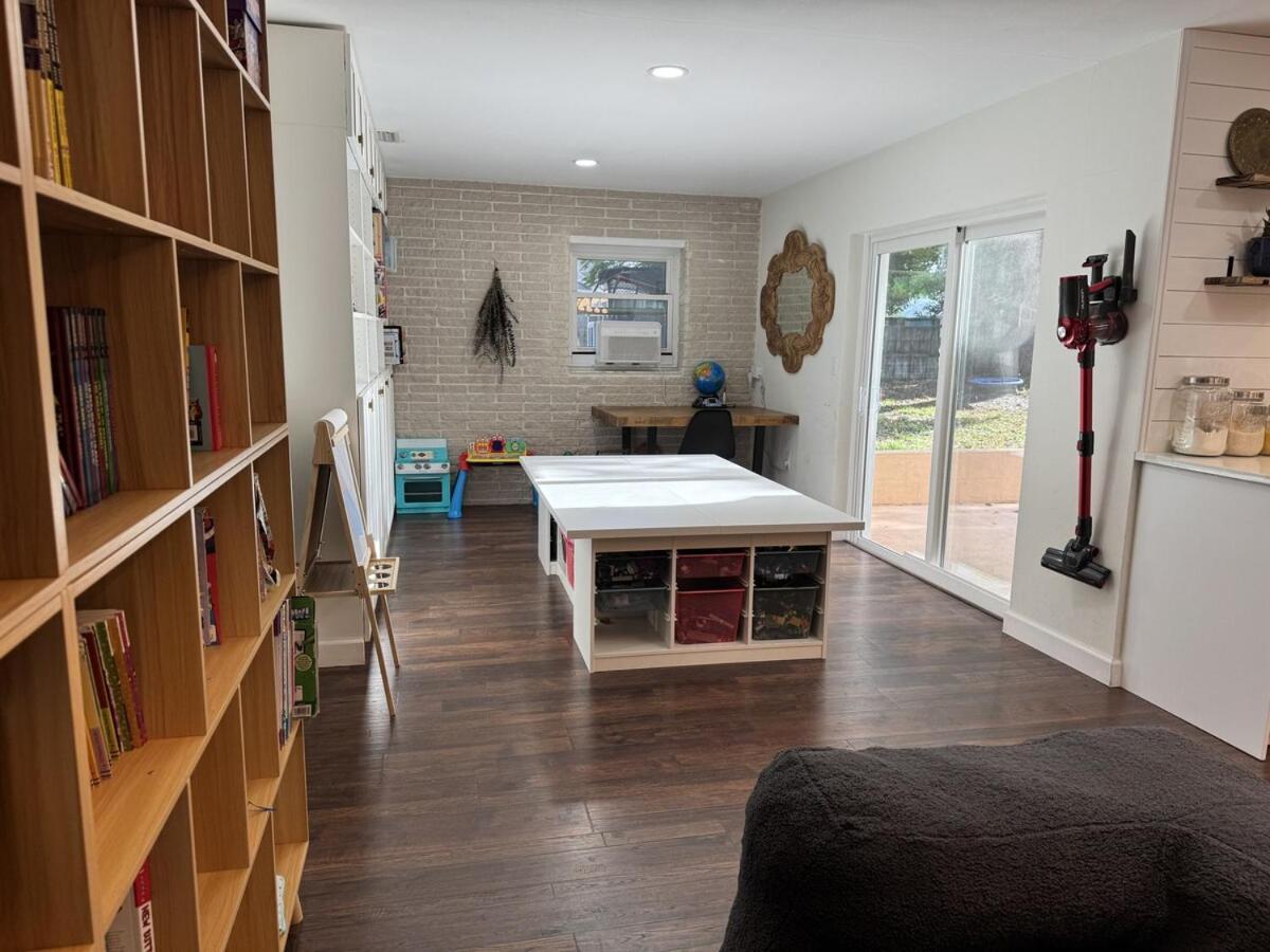Family Fun 3-bedroom House With Gym, Games, Toys, Outdoor Hangout And Coffee * Orlando