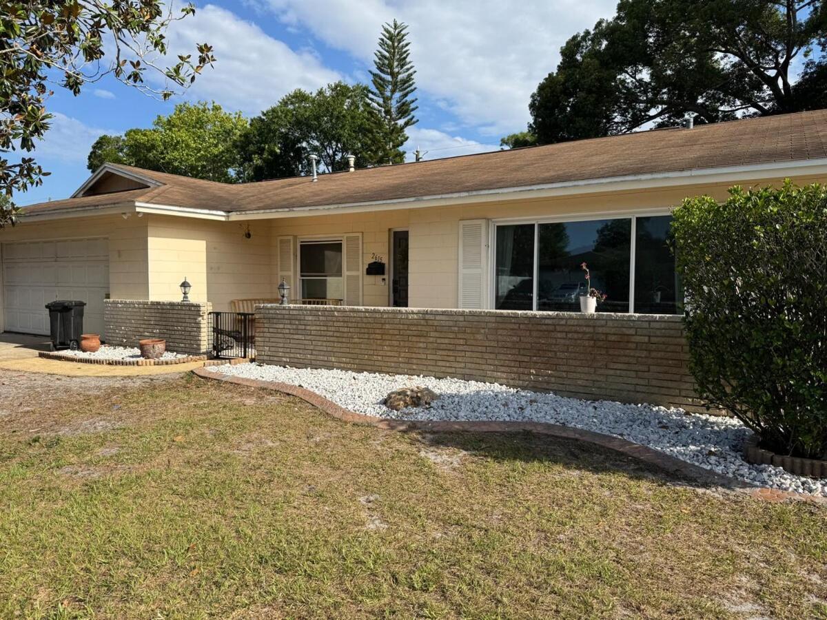 Villa Family Fun 3-bedroom House With Gym, Games, Toys, Outdoor Hangout And Coffee Orlando
