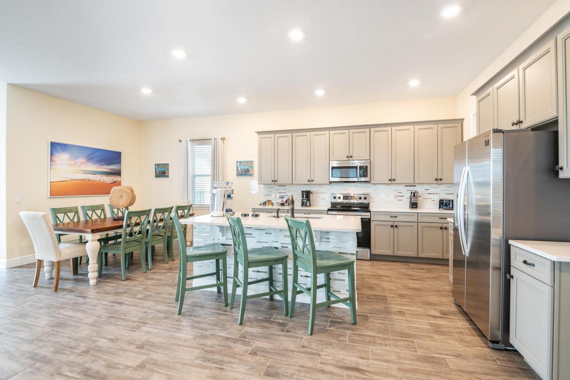 3 Story With Private Pool Near With Margaritaville Island H20 Access - 8105su *