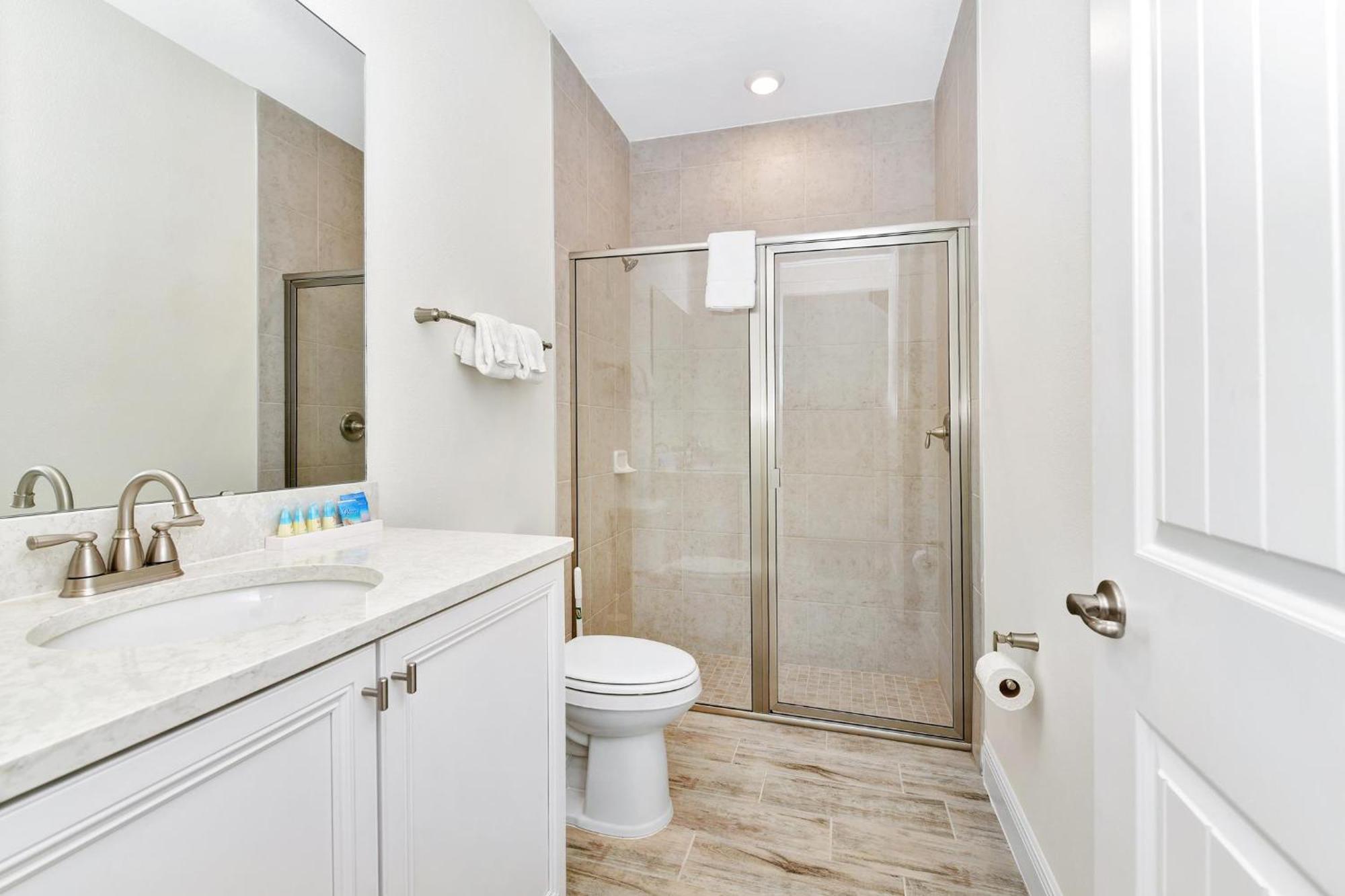Bright Near With Margaritaville Island H20 Access - 8191cp Villa Orlando