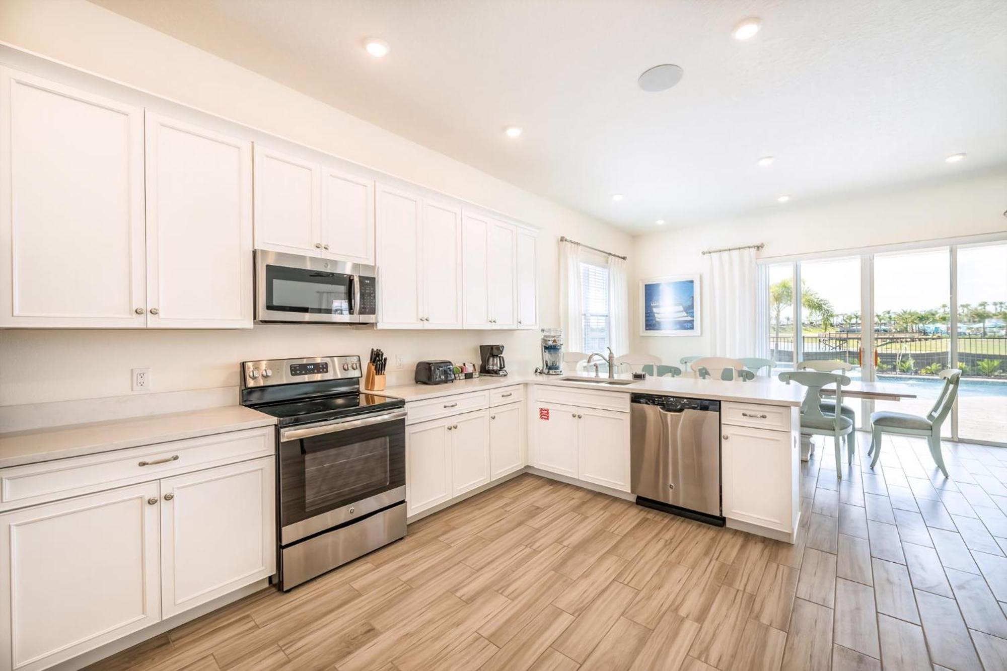 Bikini Bay With Private Pool Near And Margaritaville Island H20 Waterpark Access - 3094ph Holiday home *
